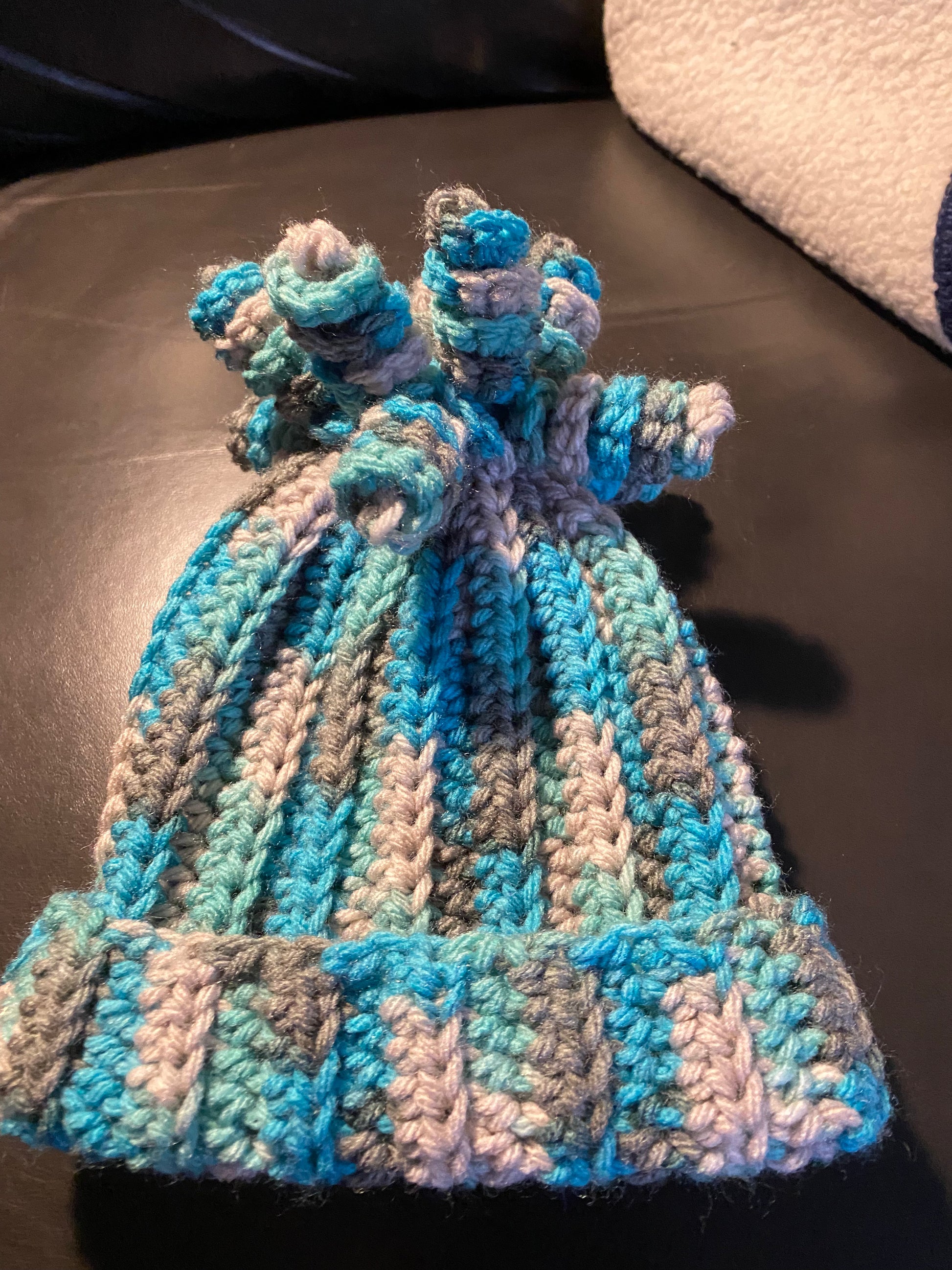 Curlicue hat