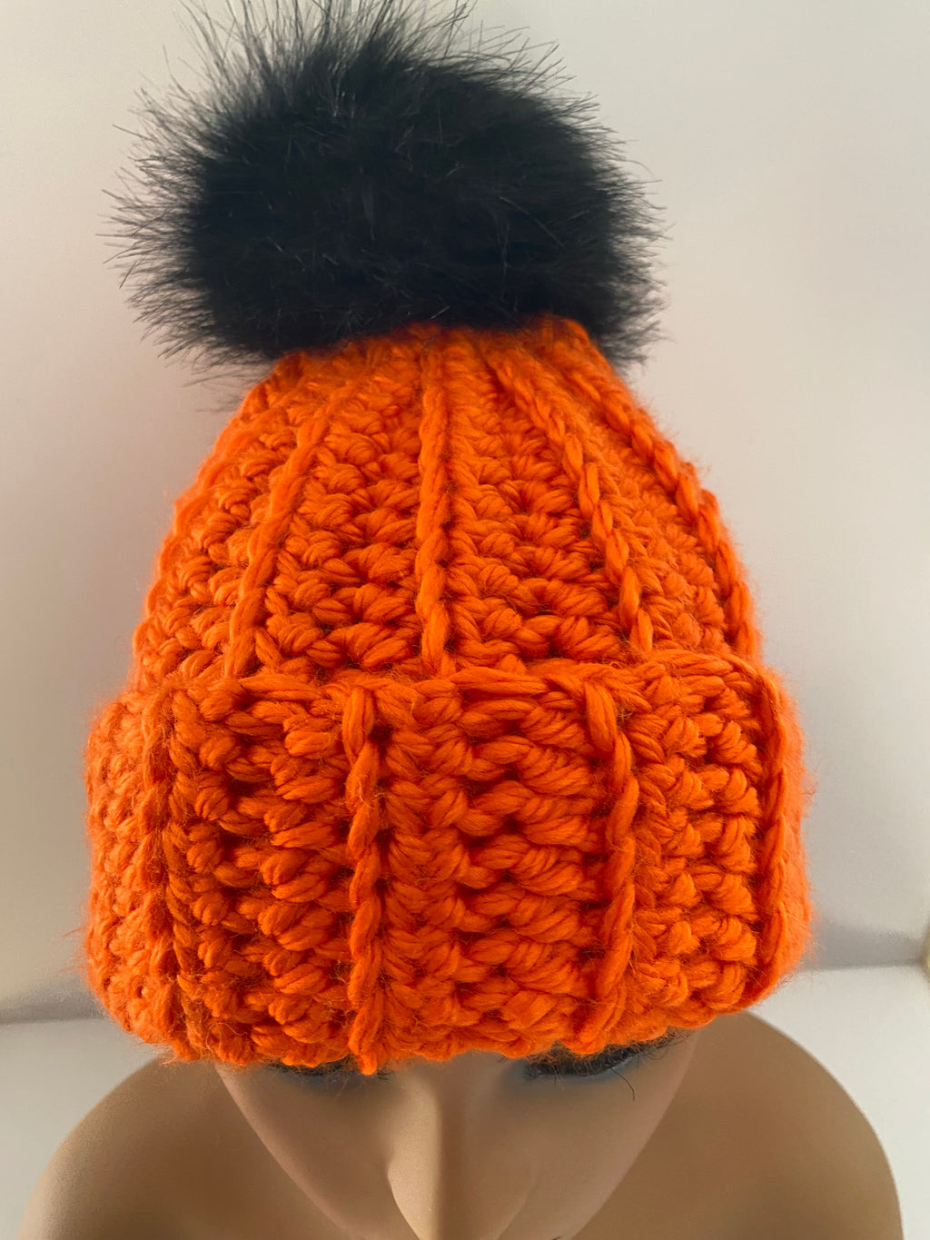 chunky Hat with Fur Pom Pom